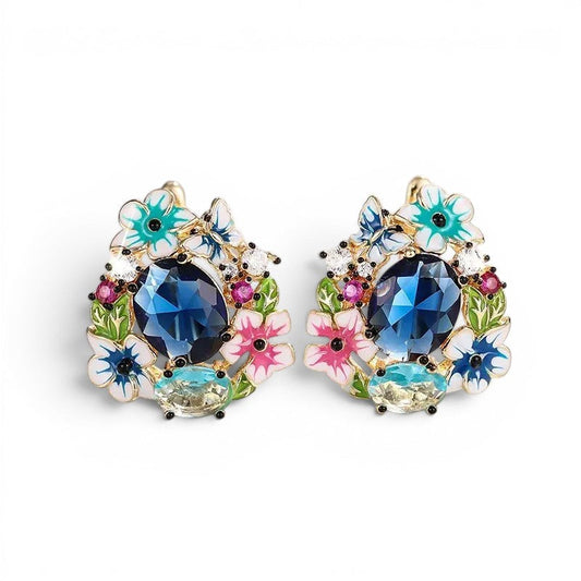 Nilofer Studs