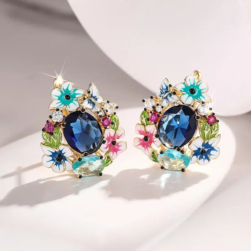 Nilofer Studs