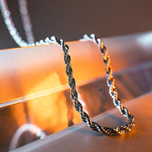 SILVER ROPE CHAIN