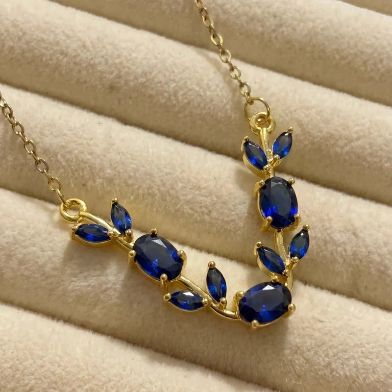 Viral Tulip Necklace